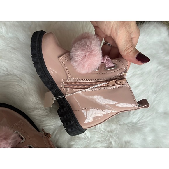 Rachel Shoes Kids Pink Patent Lace Up Combat Boots Pom Poms Size 7 - Picture 5 of 6